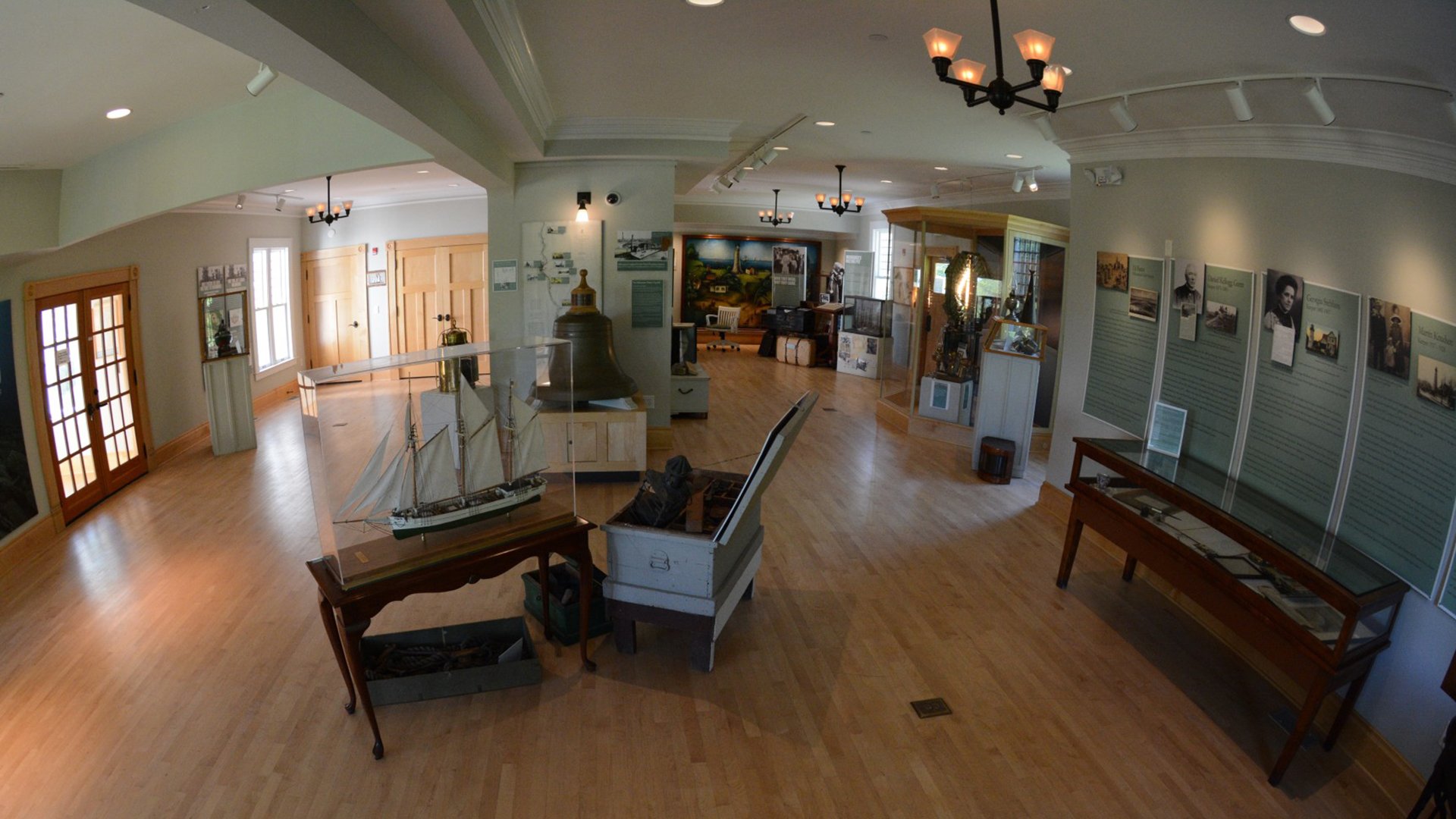 등대 박물관 관람